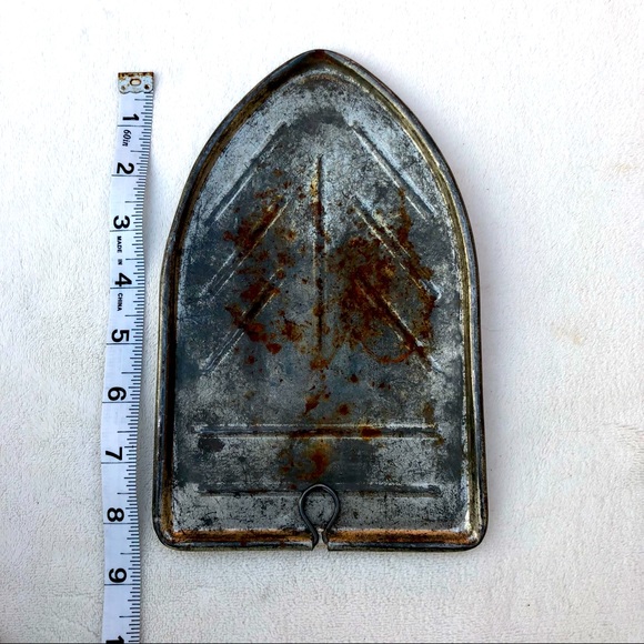 Vintage Iron Rest Antique Art - Picture 2 of 5